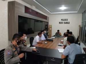 Kapolres Mura dan Pihak Terkait Perbolehkan Sholat Id Setengah Dari Kapasitas