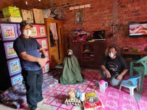 Support Warganya Yang Isoman, Maswawi S.sos  Bagikan Sembako