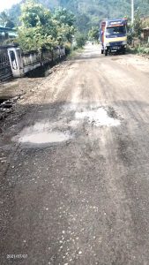 Proyek Tak Bertuan Merebak Di Desa Babat