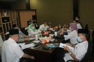Ketua DPRD Kabupaten Musi Rawas Azandri Melalui Komisi lll Ikuti Rapat Pemangku Kepentingan Semester ll