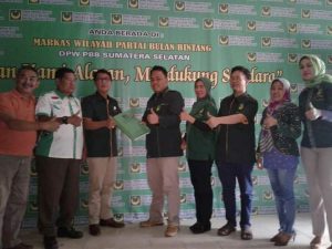 Ketua Partai Bulan Bintang (PBB) Tomi Mafinal, Politik Adalah Jembatan Untuk Menuju Perubahan Demi Kepentingan Masyarakat   