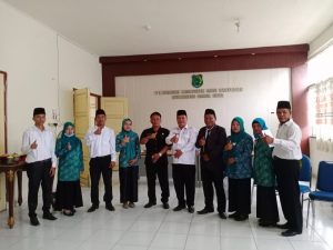Nuraidin Kepala Desa Ulba Lantik dan Mutasi Perangkat Desa