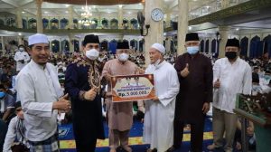 Wako-Wawako Lubuklinggau Sholat Tarawih Perdana di Masjid Agung As-Salam