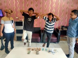 Palak Sopir Antri Minyak Di Pom Bensin Merasi, Seperti Ini Akhirnya!