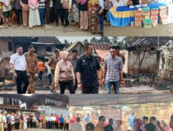 Sekda Tinjau Lokasi Kebakaran di Desa Muara Danau, Berikan Bantuan Kepada Warga Terdampak